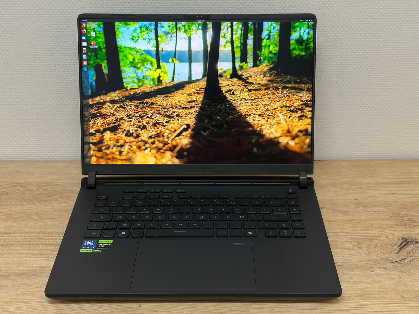 ASUS ROG Strix SCAR 16 2025 - RTX 5090 - Ultra 9 - 64 Go - 2 To